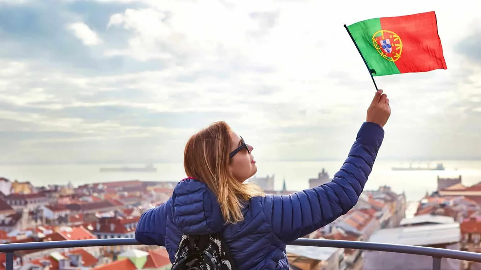 22 pros and cons of the Portugal Golden Visa: Complete List