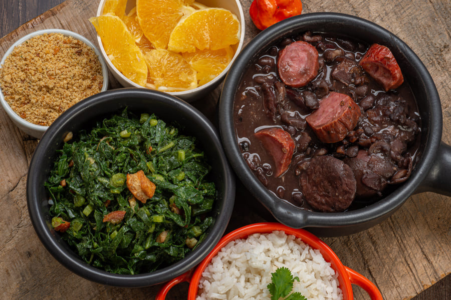 feijoada, traditional food of Portuguese cuisine: integrating into the Portuguese community